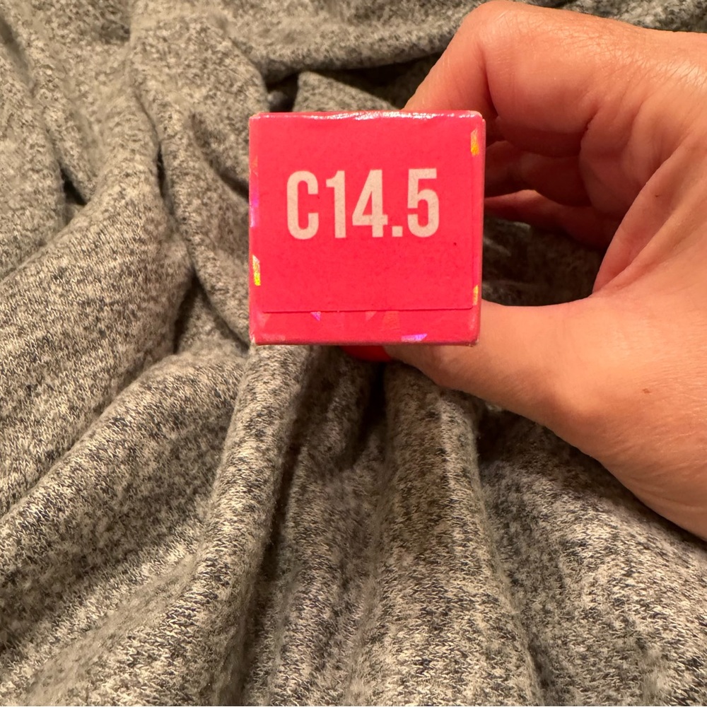 Jeffree Star Magic Star Concealer C14.5 ⭐️Sold out on website⭐️ - Picture 3 of 4